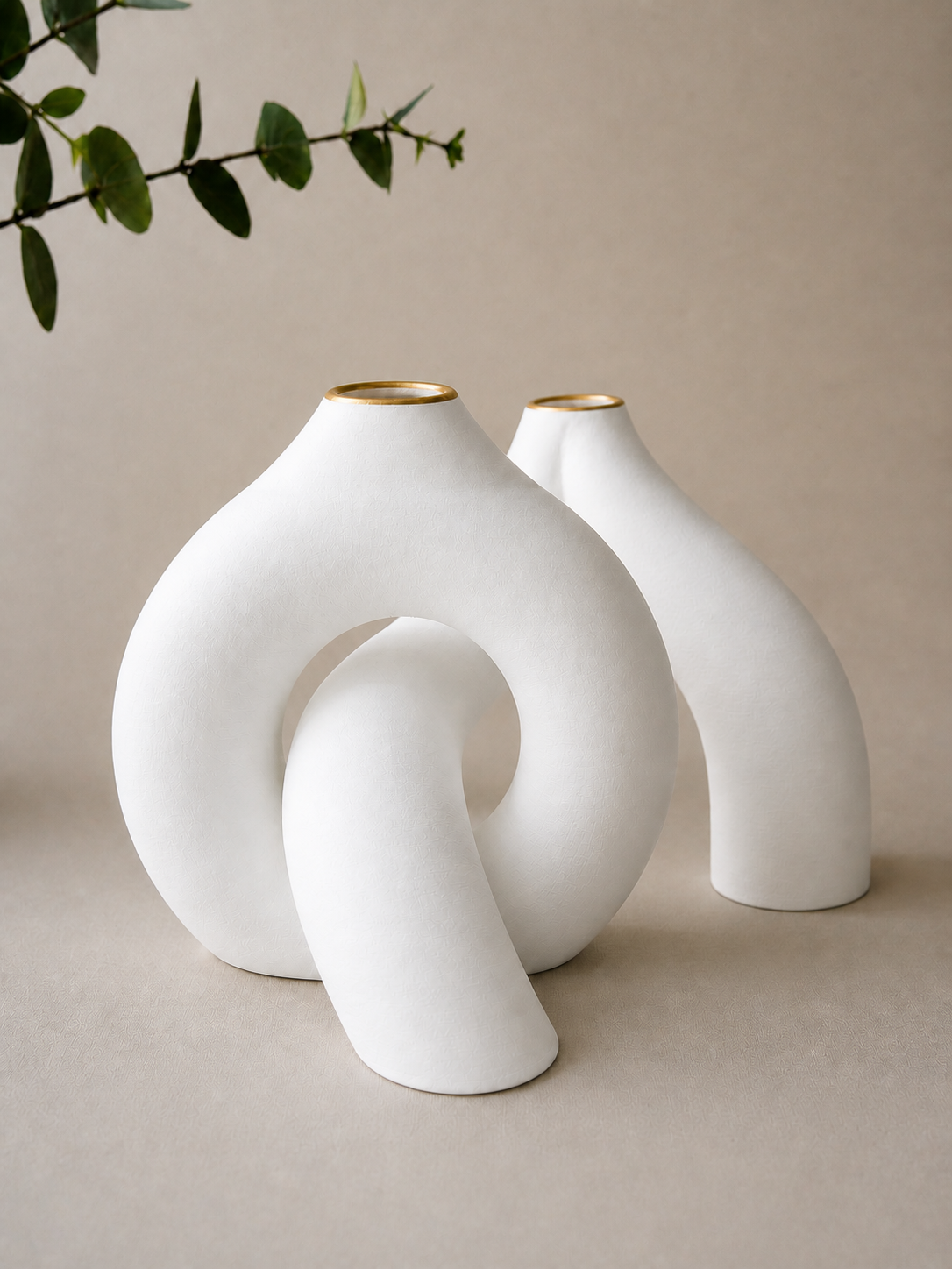 Aria Sculptural Vase Set